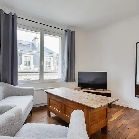 Le Saint-julien Iv Apartment *